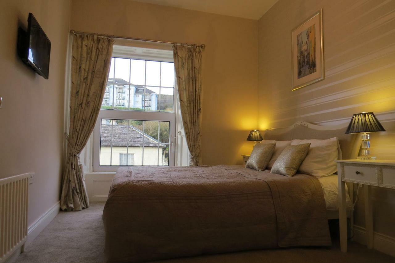 Devon View House Bed and Breakfast Youghal Eksteriør billede