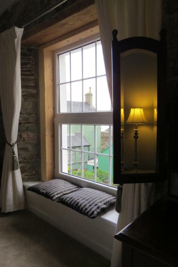 Devon View House Bed and Breakfast Youghal Eksteriør billede