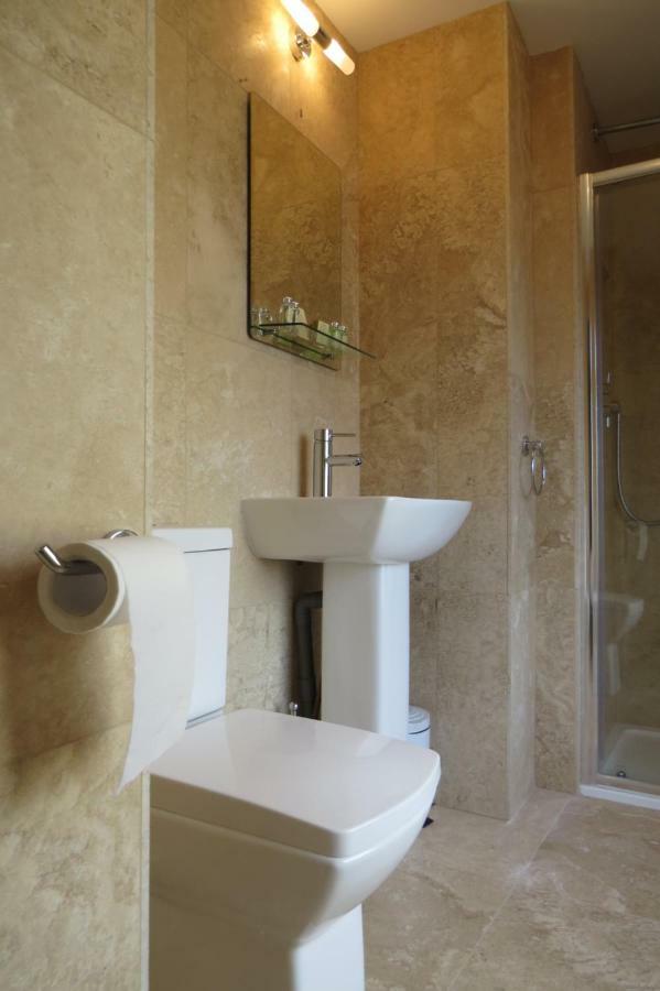 Devon View House Bed and Breakfast Youghal Eksteriør billede