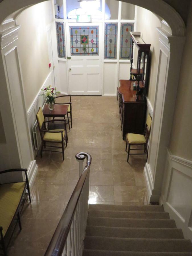 Devon View House Bed and Breakfast Youghal Eksteriør billede
