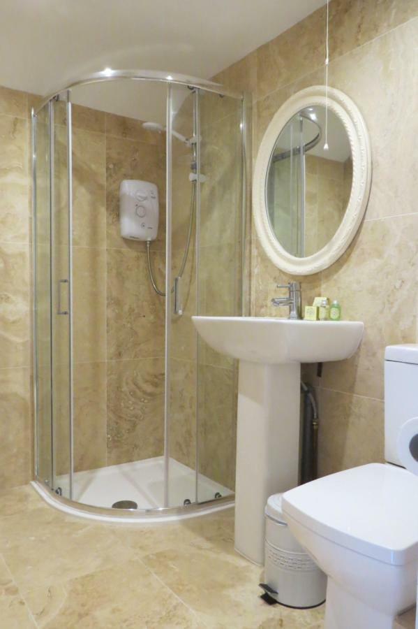 Devon View House Bed and Breakfast Youghal Eksteriør billede