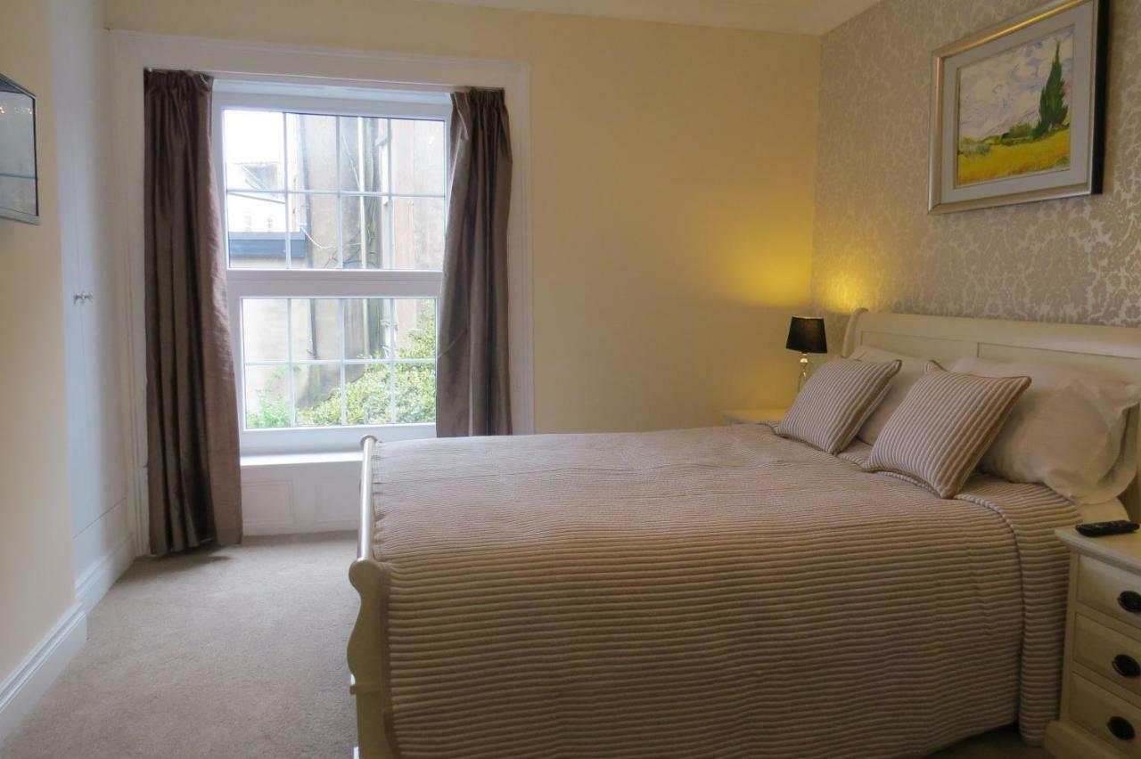 Devon View House Bed and Breakfast Youghal Eksteriør billede