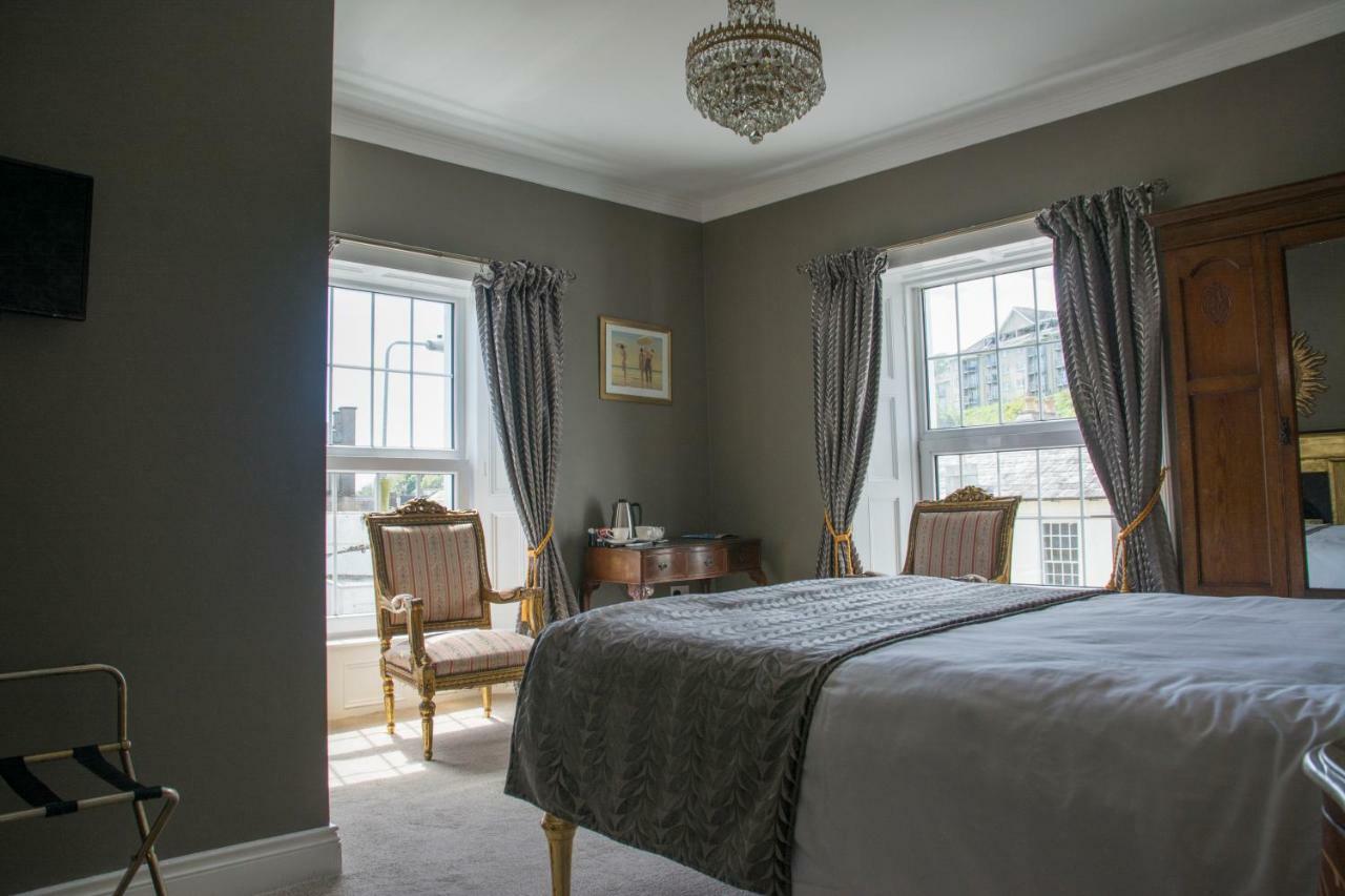 Devon View House Bed and Breakfast Youghal Eksteriør billede